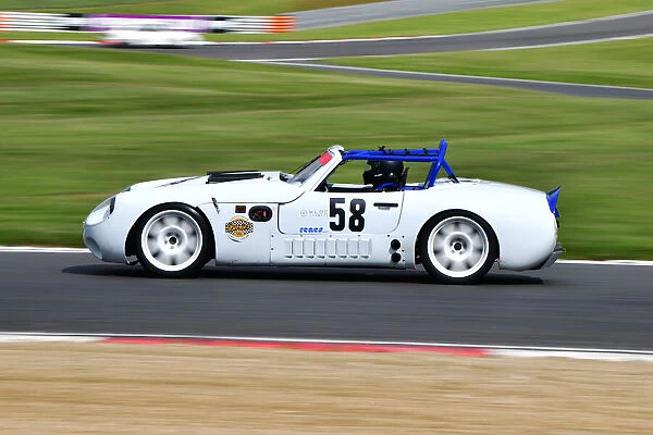 CJ11 1652 Clive Letherby, TVR Tuscan