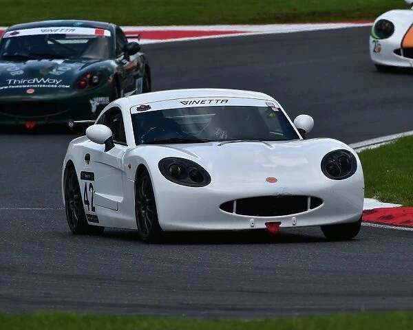 CM20 5798 Mike West, Ginetta G40
