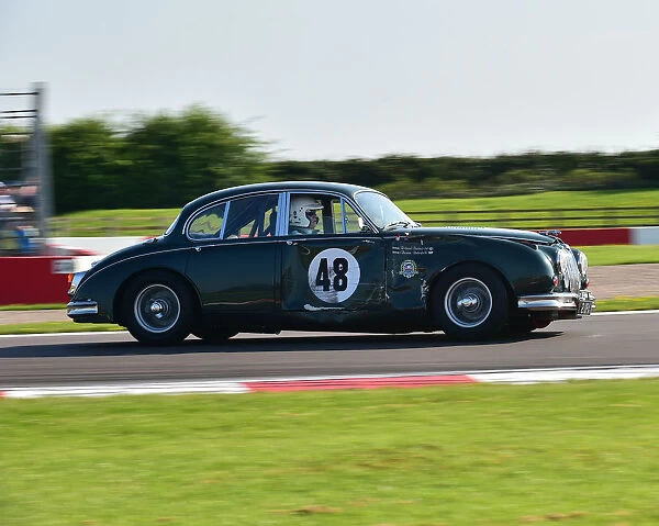 CM23 2856 Richard Butterfield, Jaguar Mk2