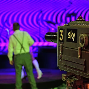 CJ12 1833 Sky studio, television camera