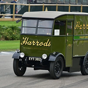 CM25 6815 Harrods Electric van, 1939