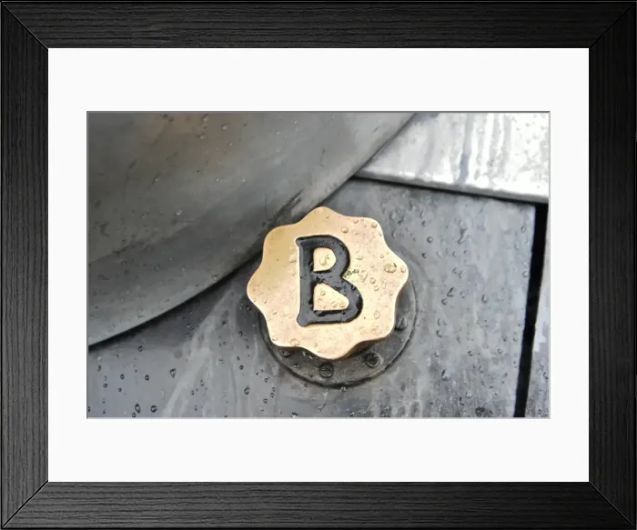 Framed Print : CM2 9125 Bentley filler cap
