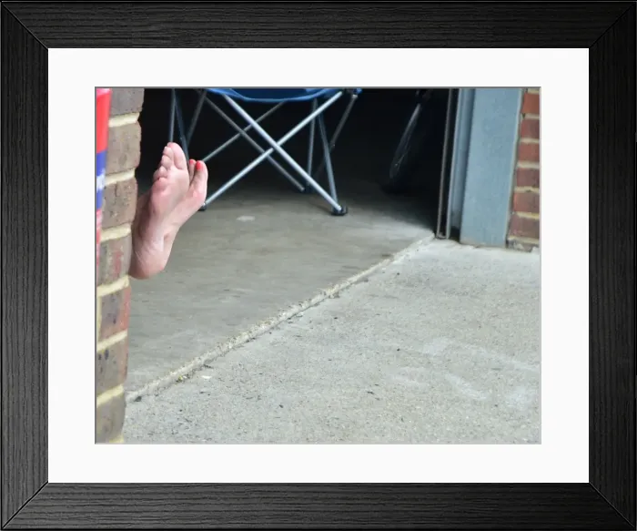 Framed Print : CM3 0075 feet in the pits Framed Print : CM3 0075 feet in the pits