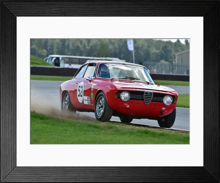 Framed Print : CM3 9995 David Cabena, Alfa Romeo Giulia Sprint Framed Print : CM3 9995 David Cabena, Alfa Romeo Giulia Sprint