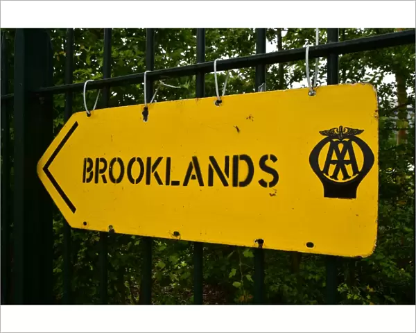 CM3 0639 Brooklands Sign