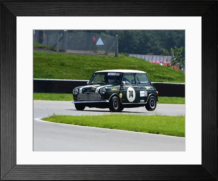 Framed Print : CM3 0020 Justin Cooper, Austin Mini Cooper S, PNW 175 C Framed Print : CM3 0020 Justin Cooper, Austin Mini Cooper S, PNW 175 C
