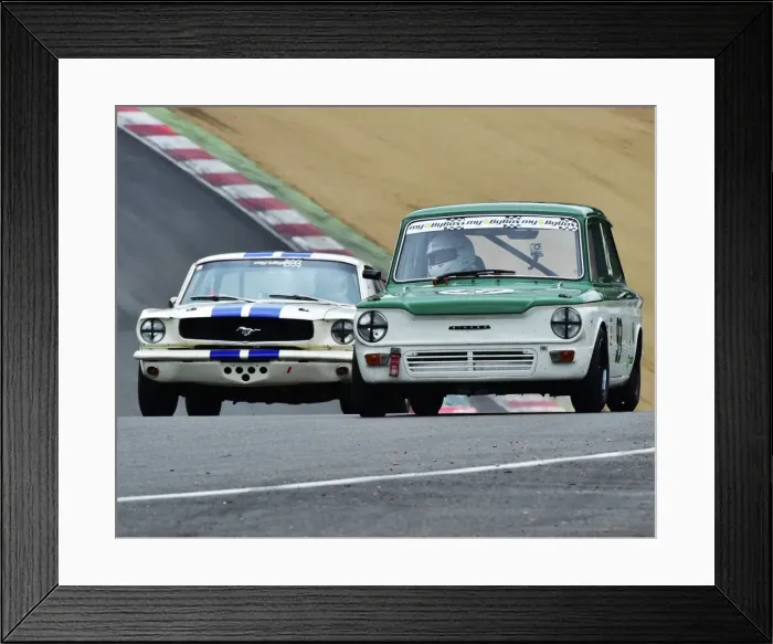 Framed Print : CM3 7188 Stuart Kerr, Singer Chamois, Greg Thornton, Ford Mustang Framed Print : CM3 7188 Stuart Kerr, Singer Chamois, Greg Thornton, Ford Mustang