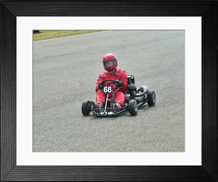 Framed Print : CM3 9262 John Reader, Blow Invader, Villers 9E, 1968