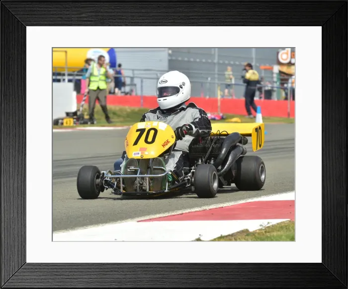 Framed Print : CM3 9339 Martyn Borrill, Star Kart, Yamaha RD250, 1980 Framed Print : CM3 9339 Martyn Borrill, Star Kart, Yamaha RD250, 1980