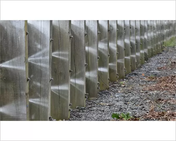 CM4 2000 Patterns on the Armco wooden posts