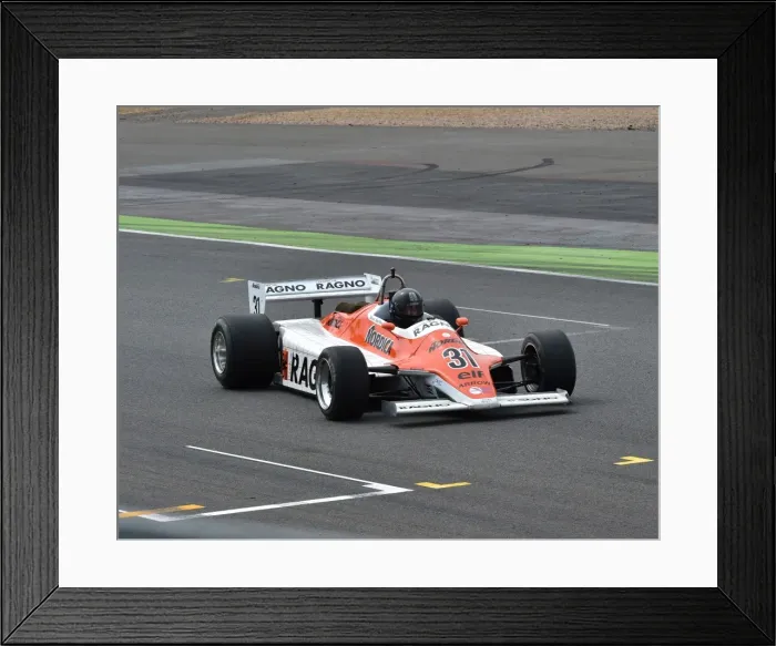 Framed Print : CM3 9370 Steve Hartley, Arrows A4 Framed Print : CM3 9370 Steve Hartley, Arrows A4