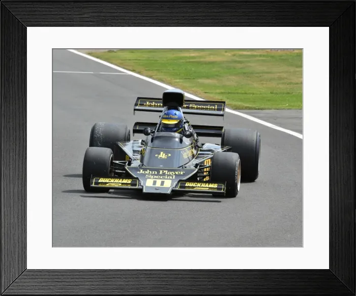 Framed Print : CM3 9564 Andrew Beaumont, Lotus 76 Framed Print : CM3 9564 Andrew Beaumont, Lotus 76