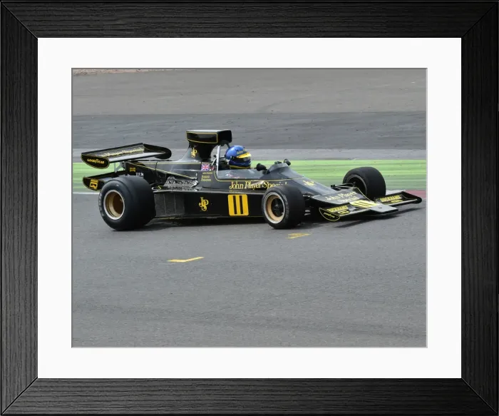 Framed Print : CM3 9591 Andrew Beaumont, Lotus 76 Framed Print : CM3 9591 Andrew Beaumont, Lotus 76