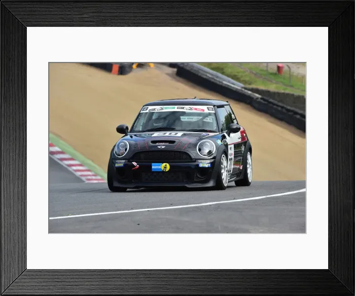 Framed Print : CM4 2956 Chris Oakman, Chris Fryer, Mini Coopers JCW Framed Print : CM4 2956 Chris Oakman, Chris Fryer, Mini Coopers JCW