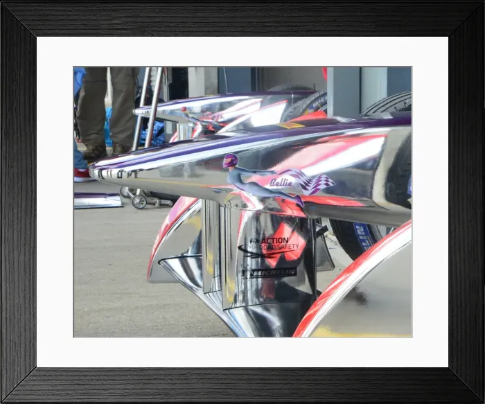 Framed Print : CJ5 5078 Bellie, Virgin Racing Framed Print : CJ5 5078 Bellie, Virgin Racing