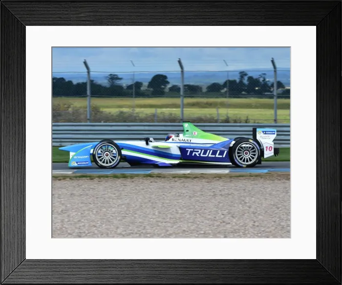 Framed Print : CM4 4335 Jarno Trulli, Trulli, Spark-Renault SRT 01E Framed Print : CM4 4335 Jarno Trulli, Trulli, Spark-Renault SRT 01E