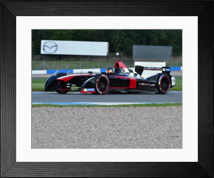 Framed Print : CM4 4362 Nick Heidfeld, Spark-Renault SRT 01E Framed Print : CM4 4362 Nick Heidfeld, Spark-Renault SRT 01E