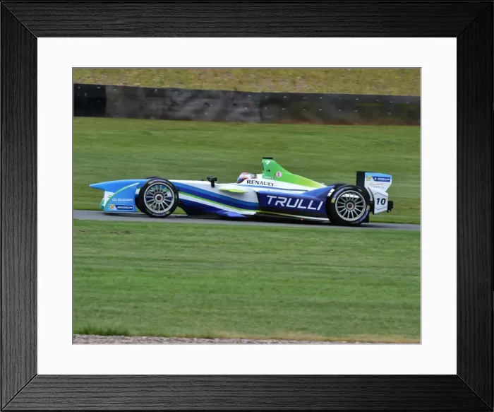 Framed Print : CM4 4569 Jarno Trulli, Spark-Renault SRT 01E Framed Print : CM4 4569 Jarno Trulli, Spark-Renault SRT 01E