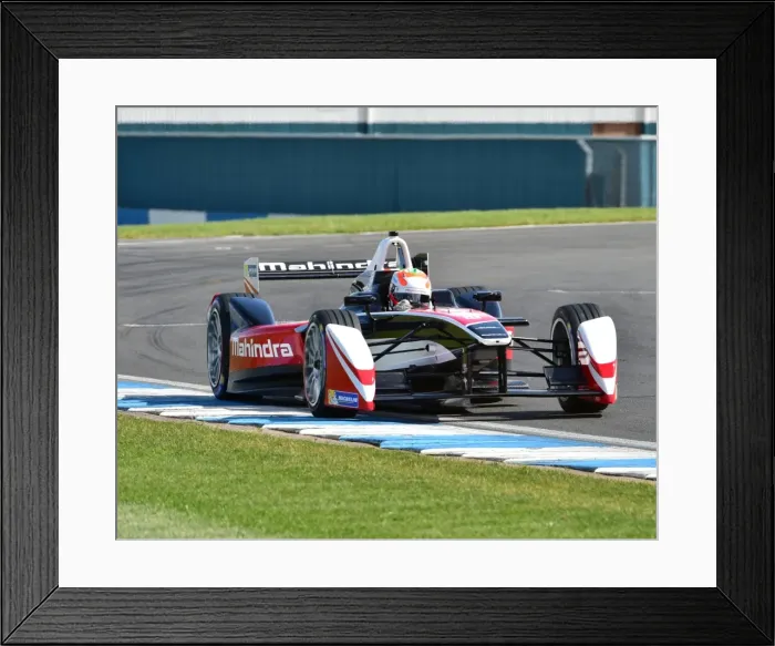 Framed Print : CM4 4765 Karun Chandhok, Mahindra Racing, Spark-Renault SRT 01E Framed Print : CM4 4765 Karun Chandhok, Mahindra Racing, Spark-Renault SRT 01E