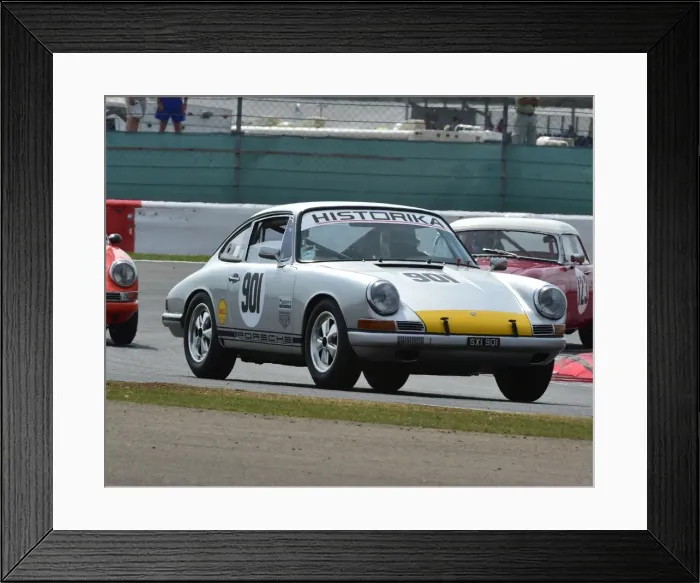Framed Print : CM3 9853 John Young, Porsche 901, SXI 901 Framed Print : CM3 9853 John Young, Porsche 901, SXI 901