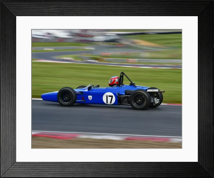 Framed Print : CM5 2669 Brian Morris, Lola T202