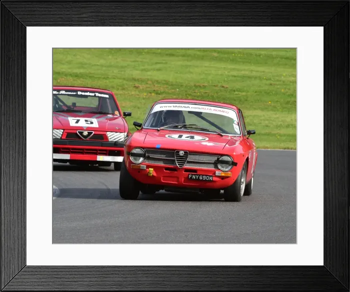 Framed Print : CM5 2492 Will Dick, Alfa Romeo GT TS, FNY 690 K Framed Print : CM5 2492 Will Dick, Alfa Romeo GT TS, FNY 690 K