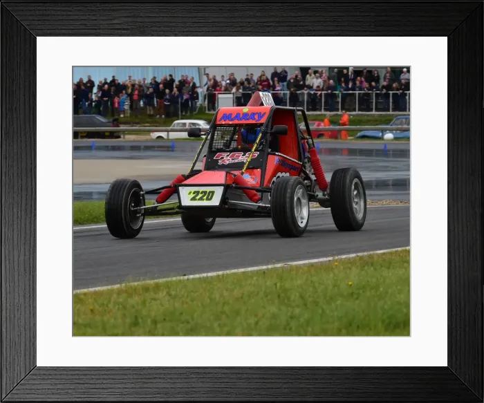 Framed Print : CM5 3092 Mark stevens, ARD Autograss Framed Print : CM5 3092 Mark stevens, ARD Autograss