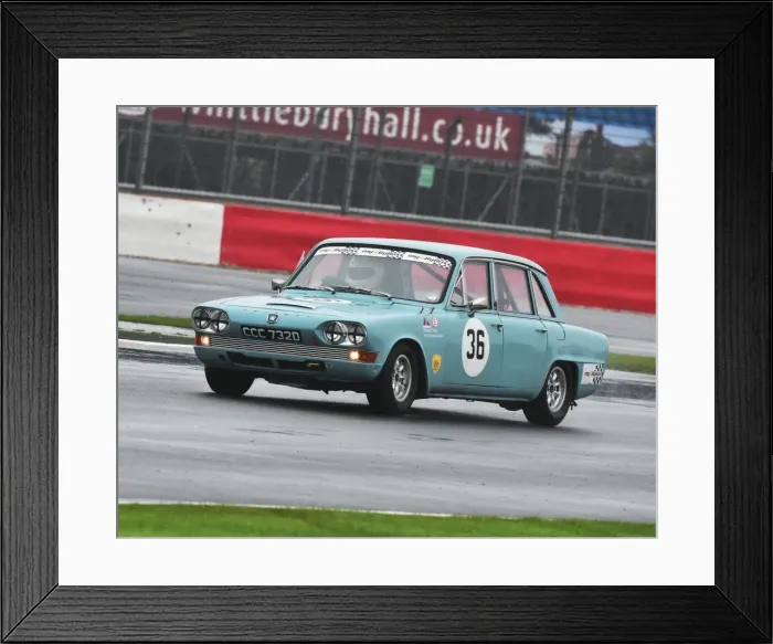 Framed Print : CM5 3917 Richard Cross, Triumph 2000 Mk1, CCC 732 D Framed Print : CM5 3917 Richard Cross, Triumph 2000 Mk1, CCC 732 D