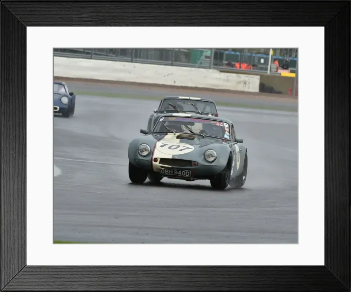 Framed Print : CM5 4011 Bob Brooks, TVR Griffith, OBH 940 D Framed Print : CM5 4011 Bob Brooks, TVR Griffith, OBH 940 D