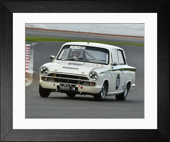 Framed Print : CM5 4606 Graham Pattle, Ford Lotus Cortina, 9900 IW