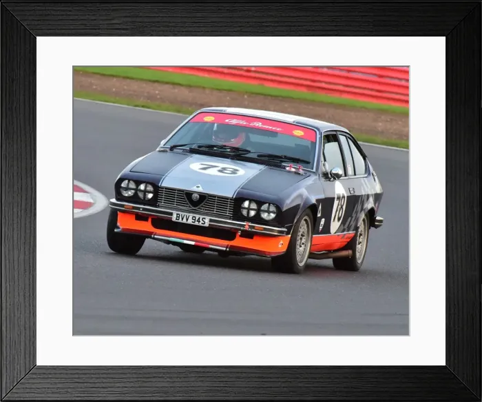 Framed Print : CM5 4881 Mark Dudley, Alfa Romeo 2000 GTV, BVV 94 S Framed Print : CM5 4881 Mark Dudley, Alfa Romeo 2000 GTV, BVV 94 S