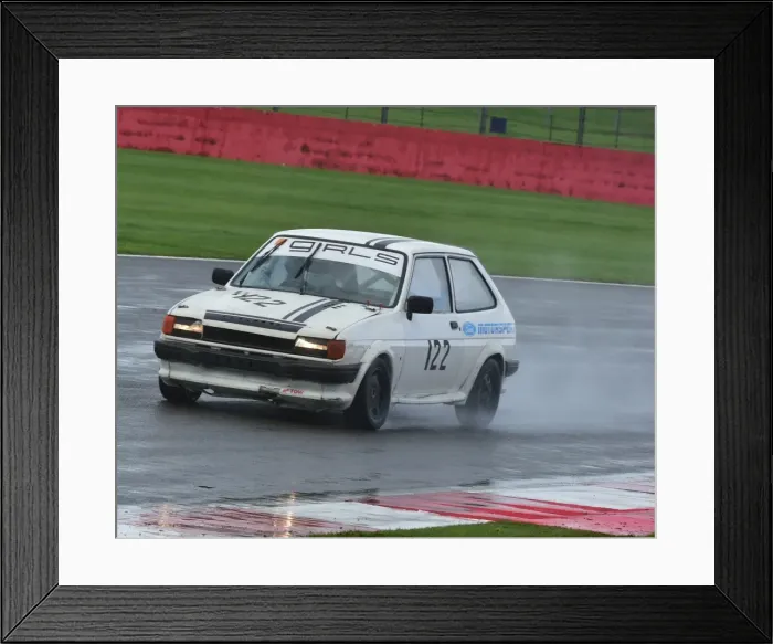 Framed Print : CM5 7104 Sophie Austen-Byrne, Fiesta XR2 Framed Print : CM5 7104 Sophie Austen-Byrne, Fiesta XR2