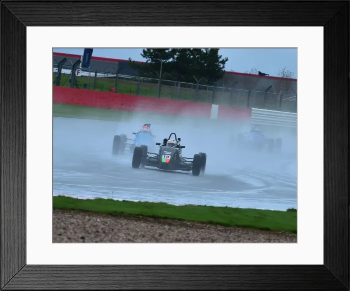 Framed Print : CM5 7356 Fernando Gaspar, Van Diemen RF99