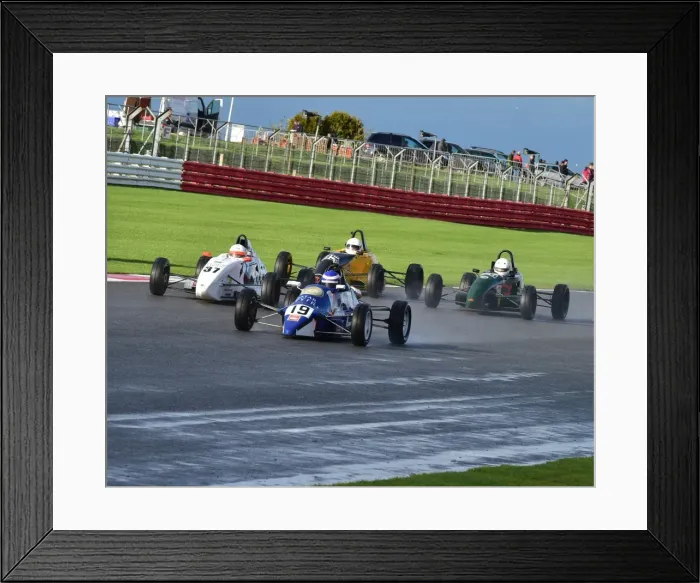 Framed Print : CM5 7498 Samuel De Rozarieux, Van Diemen RF89, Tom McArthur, Van Diemen LA10