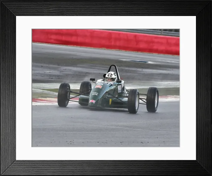 Framed Print : CM5 7540 Joey Foster, Ray GR14 Framed Print : CM5 7540 Joey Foster, Ray GR14