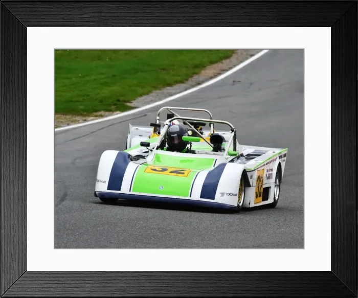 Framed Print : CM5 5862 Chris Snowdon, Tiga SC80