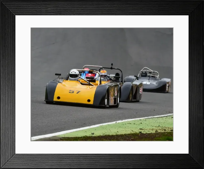 Framed Print : CM5 5924 Simon Aldworth, Lola T492 Framed Print : CM5 5924 Simon Aldworth, Lola T492