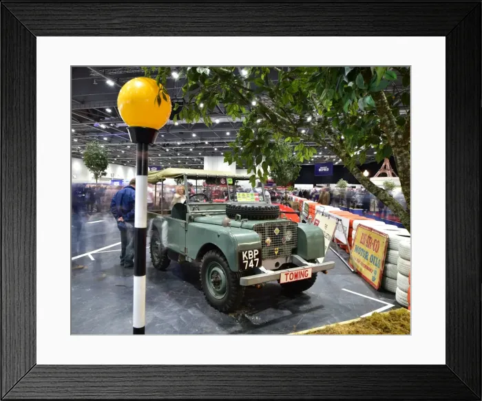 Framed Print : CM5 8767 Land Rover Series 1 Framed Print : CM5 8767 Land Rover Series 1