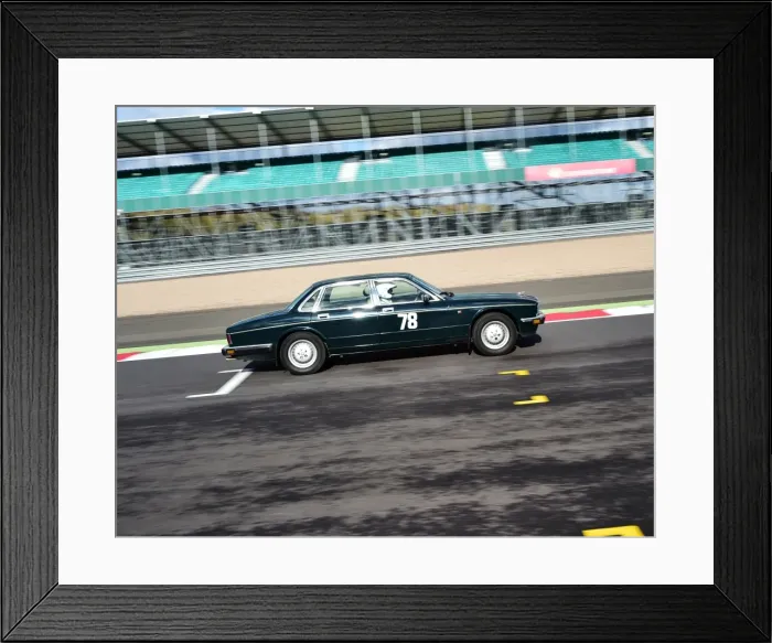 Framed Print : CM6 0611 Katarina Kyvalova, Jaguar Sovereign Framed Print : CM6 0611 Katarina Kyvalova, Jaguar Sovereign