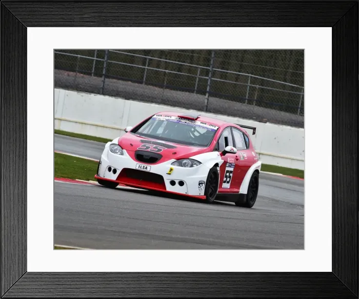 Framed Print : CM6 6858 Lisa Cox, Seat Leon Cupra Framed Print : CM6 6858 Lisa Cox, Seat Leon Cupra