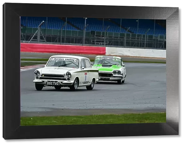 CM6 7509 Graham Myers, Lotus Cortina, 88, Nic Strong, Ford Consul Classic