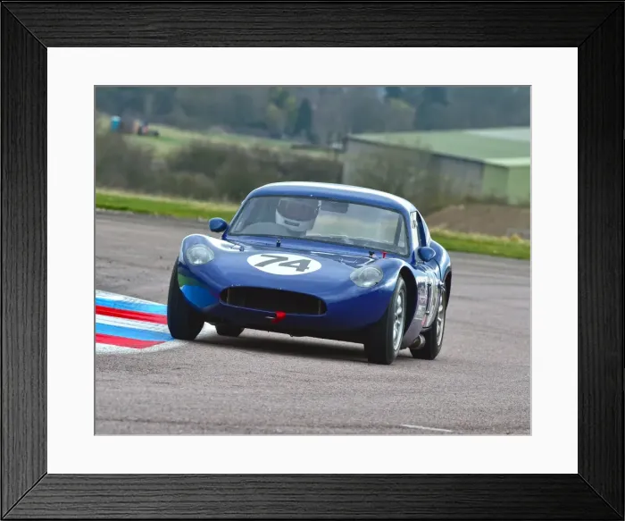 Framed Print : CM6 7963 Peter Aylett, Steven Farrall, Diva GT Framed Print : CM6 7963 Peter Aylett, Steven Farrall, Diva GT
