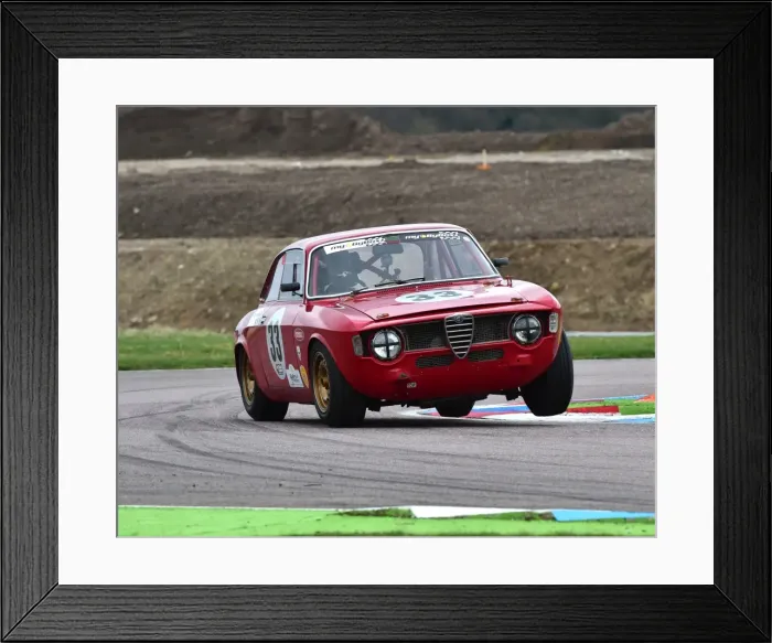 Framed Print : CM6 8334 James Fuller, Alfa Romeo Giulia Sprint Framed Print : CM6 8334 James Fuller, Alfa Romeo Giulia Sprint