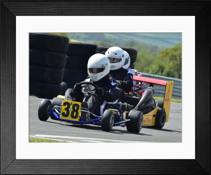 Framed Print : CM7 5269 Maurice Healey, Deavison Sprint Framed Print : CM7 5269 Maurice Healey, Deavison Sprint