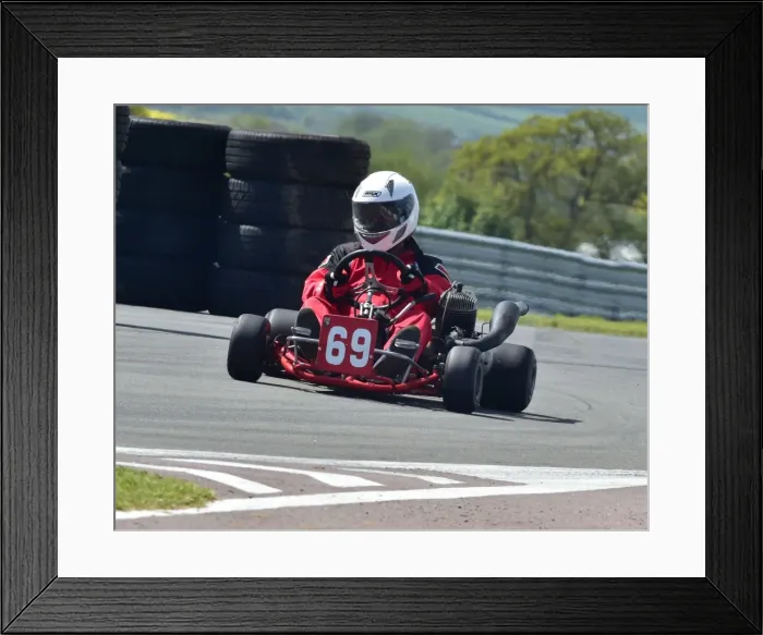 Framed Print : CM7 5276 Richard Warry, Barlotti Monza Framed Print : CM7 5276 Richard Warry, Barlotti Monza