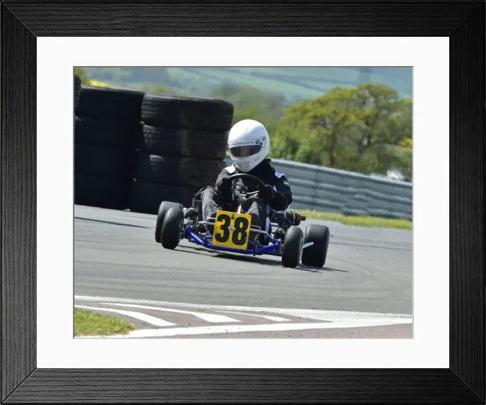 Framed Print : CM7 5283 Maurice Healey, Deavison Sprint Framed Print : CM7 5283 Maurice Healey, Deavison Sprint