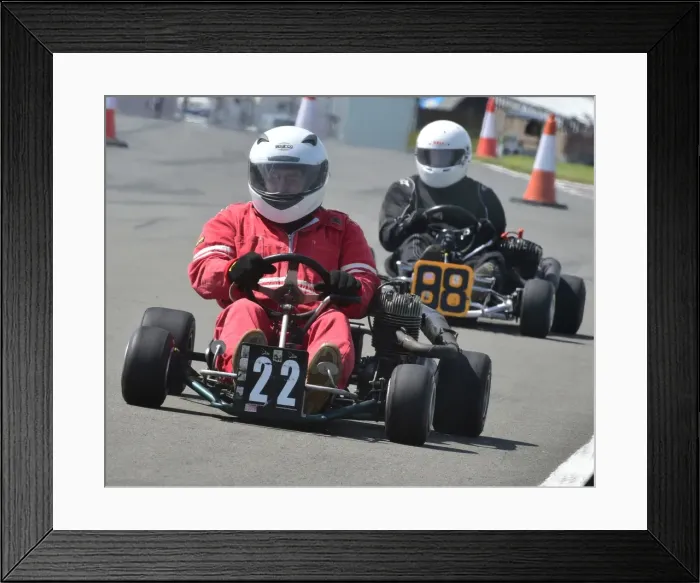Framed Print : CM7 5298 Steve Courts, Blow Mistral Framed Print : CM7 5298 Steve Courts, Blow Mistral