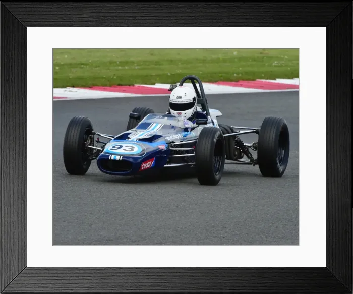 Framed Print : CM7 6483 Richard Mitchell, Merlyn Mk20 Framed Print : CM7 6483 Richard Mitchell, Merlyn Mk20