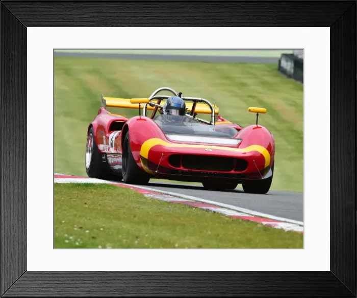 Framed Print : CM7 7481 Roger Wills, McLaren M1C Framed Print : CM7 7481 Roger Wills, McLaren M1C