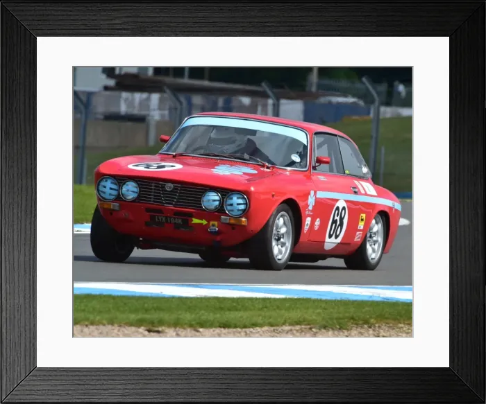 Framed Print : CM8 0143 Jon Wagstaff, Alfa Romeo GTV, LYX 194 K Framed Print : CM8 0143 Jon Wagstaff, Alfa Romeo GTV, LYX 194 K
